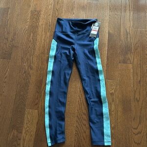 Under Armour 3/4 Leggings - XS - NWT